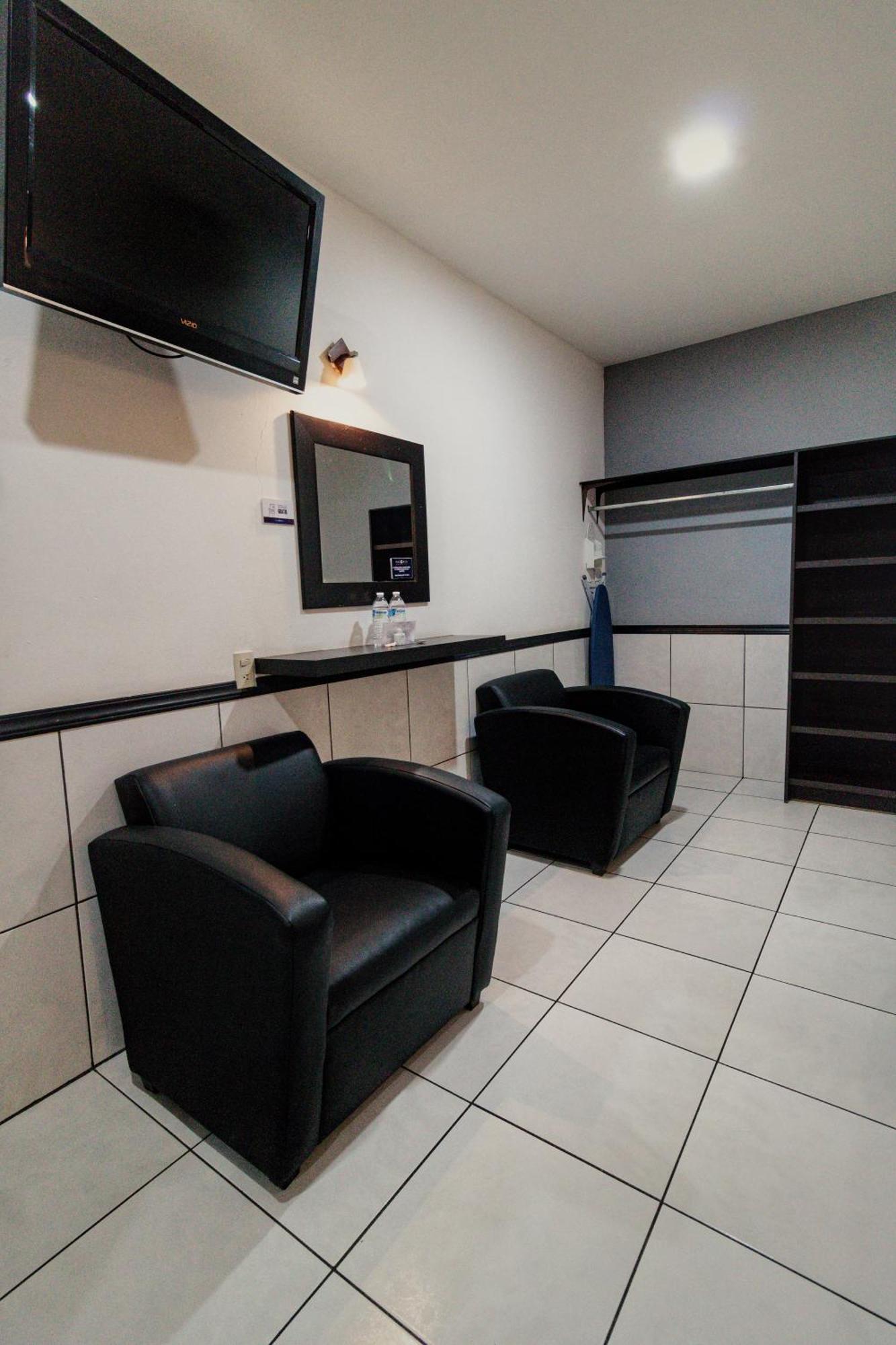 Hotel Maioris El Diez Culiacan Luaran gambar