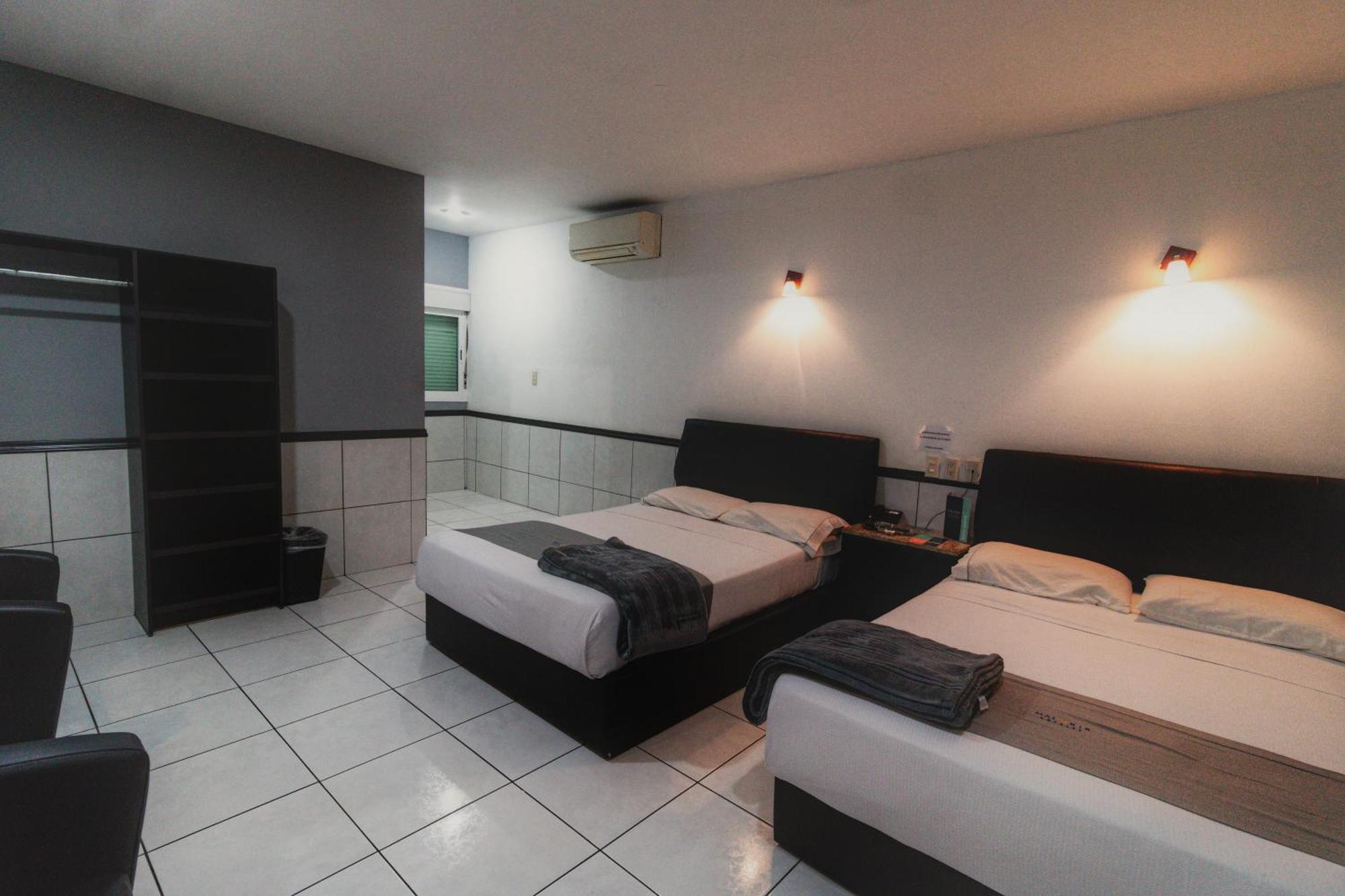 Hotel Maioris El Diez Culiacan Luaran gambar