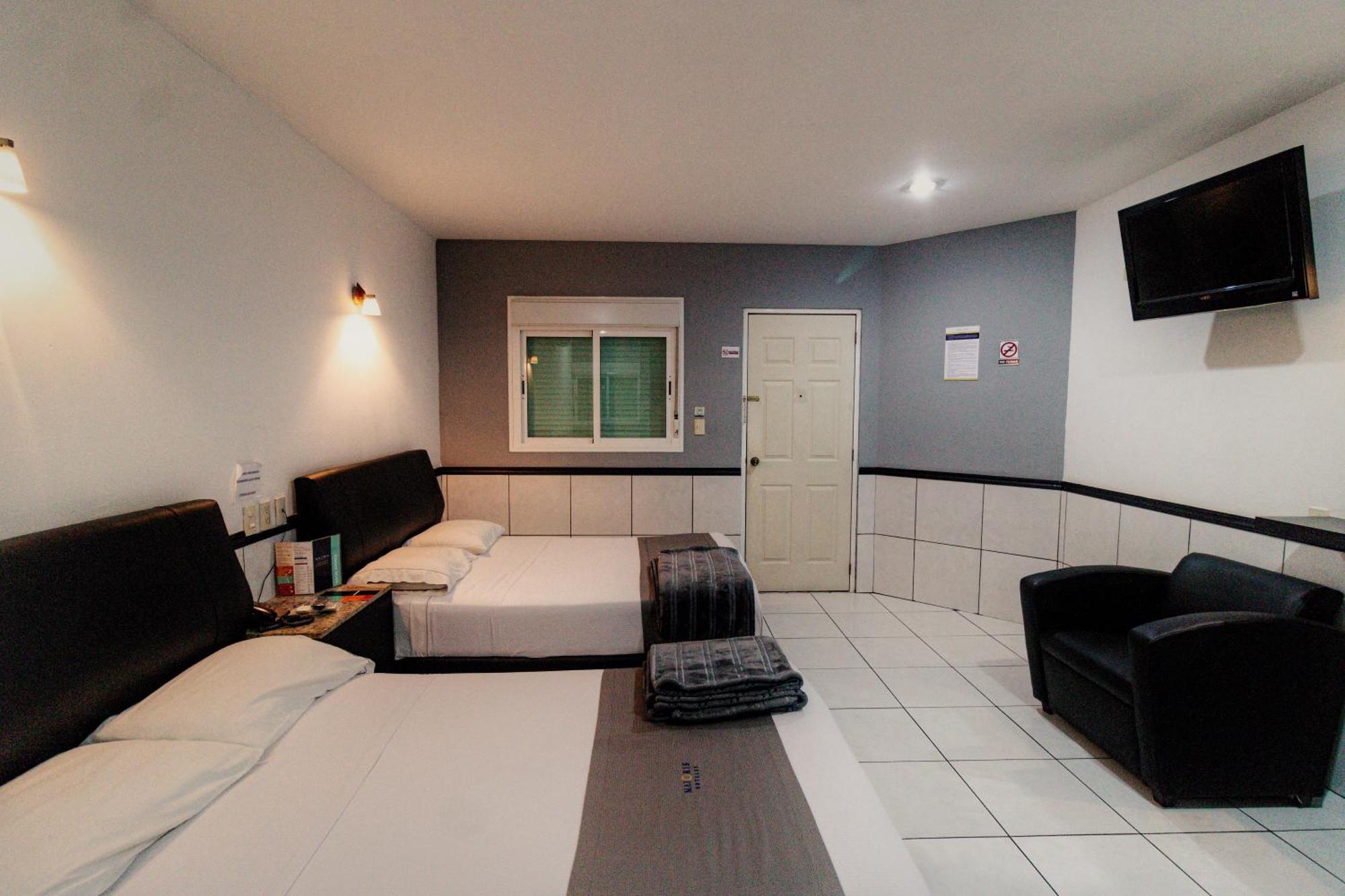 Hotel Maioris El Diez Culiacan Luaran gambar